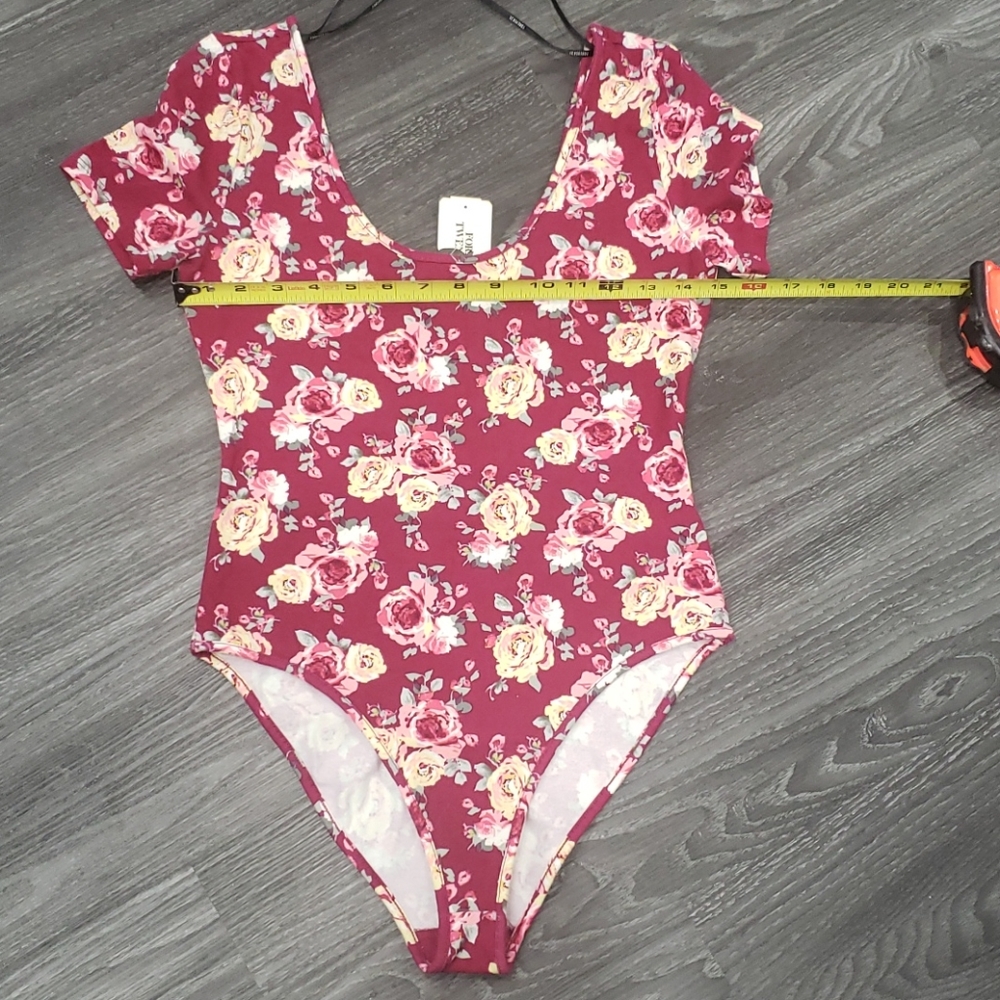 🌷2 for $30🌷 Forever 21 NWT BODYSUIT sz M